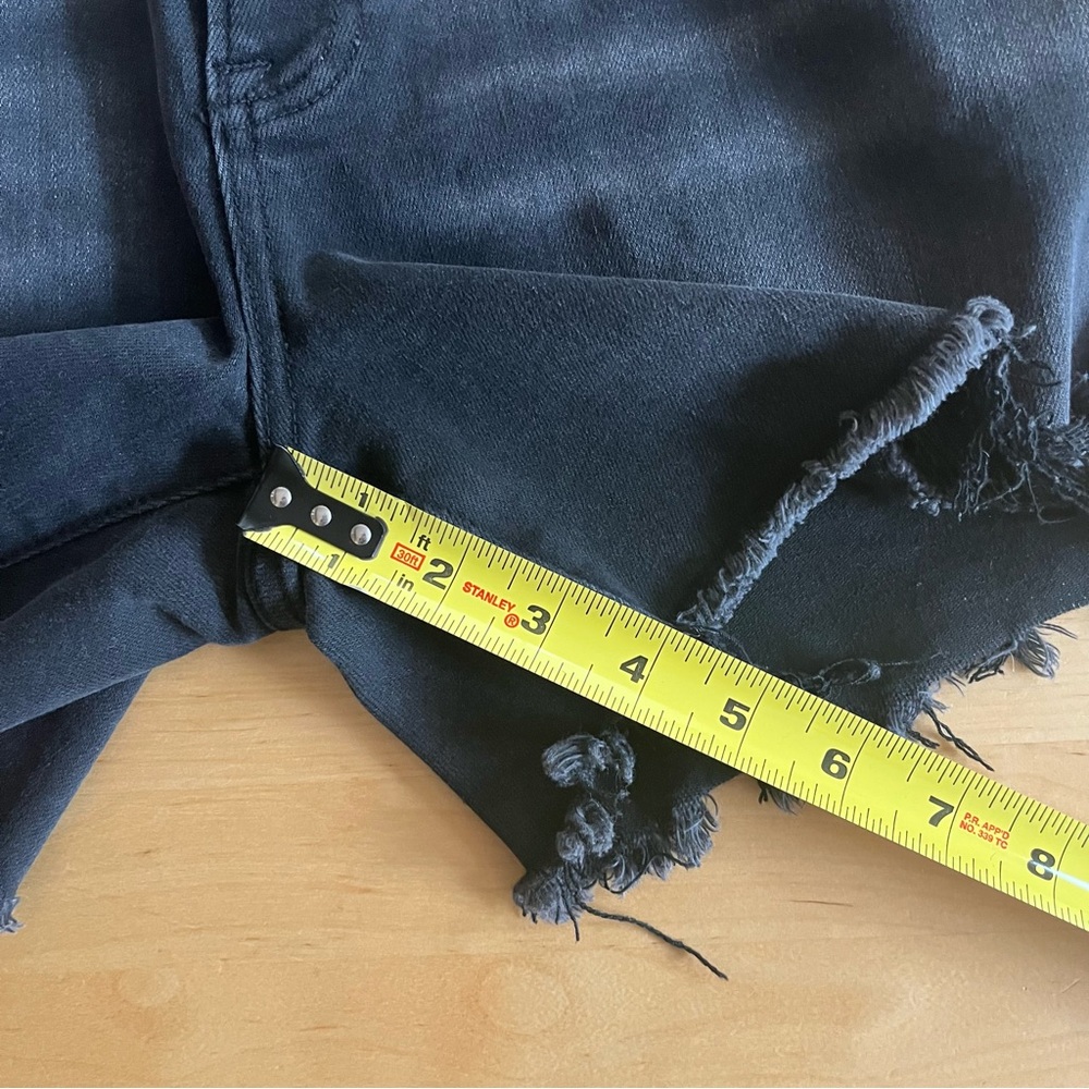Wild Oak + Risen Jeans Distressed Black Denim Shorts Size 1X - Picture 7 of 7